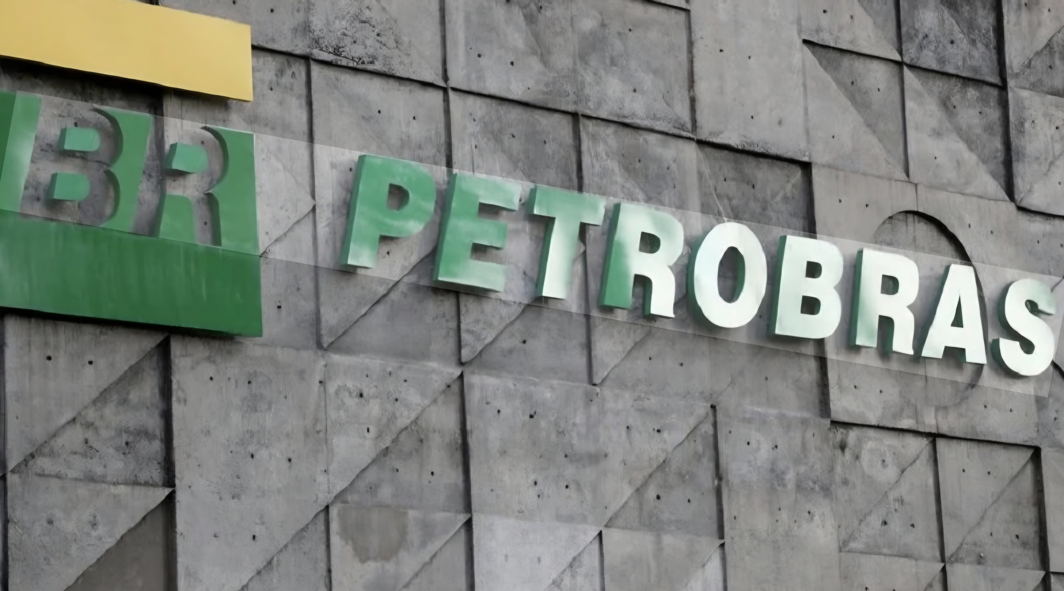 Petrobras lucra R$ 52,4 bilhões no segundo trimestre e anuncia R$ 17,4 bilhões em dividendos