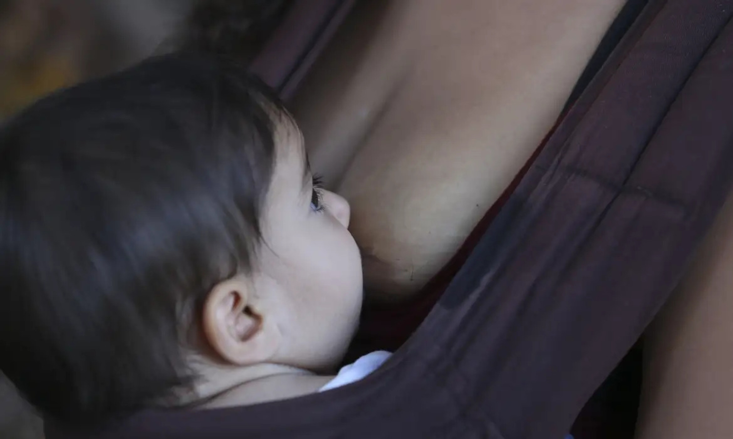 Amamentação reduz risco de infarto e AVC; entenda como funciona