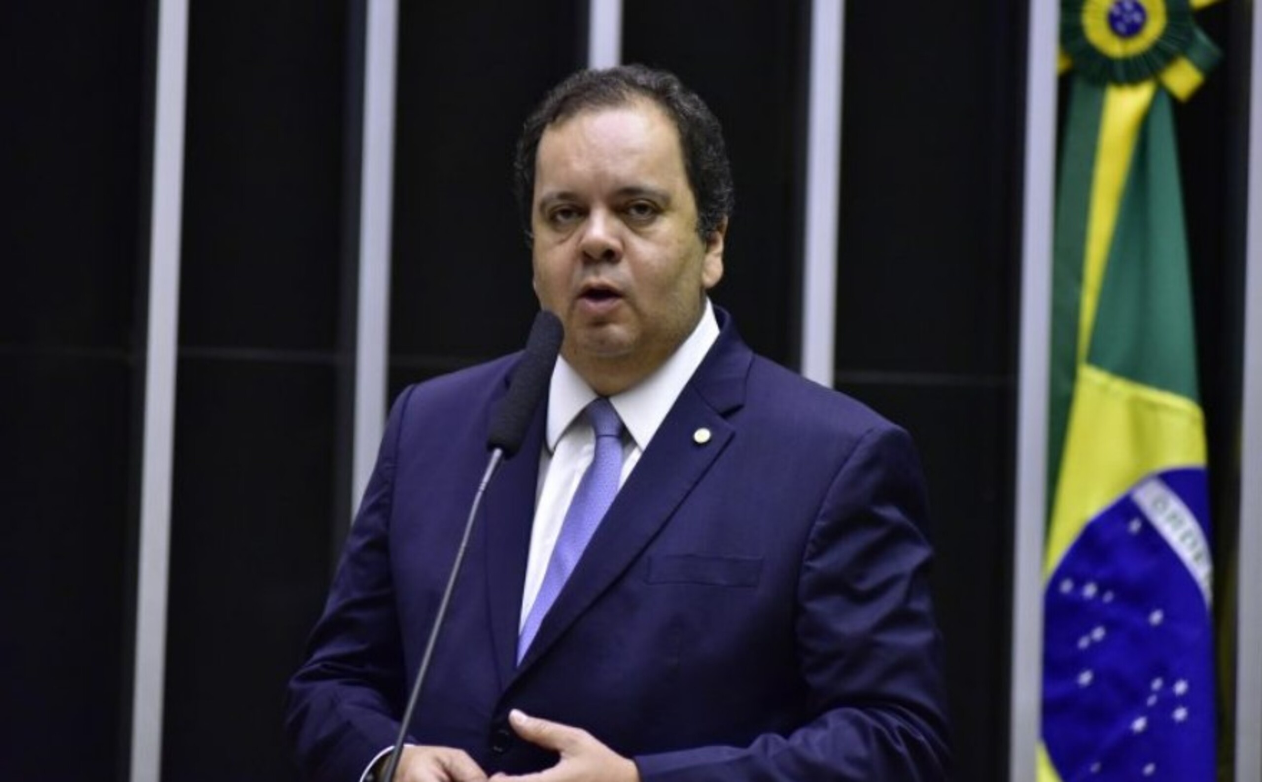 Elmar Nascimento muda autodeclaração racial no TSE para ‘preto’ depois de já ter se declarado ‘branco’ e ‘pardo’
